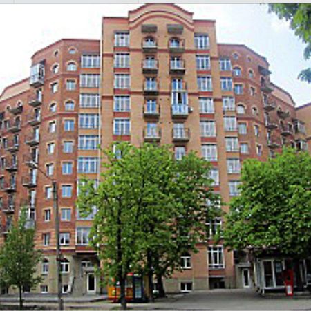 Apartments In The City Center ポルタヴァ エクステリア 写真